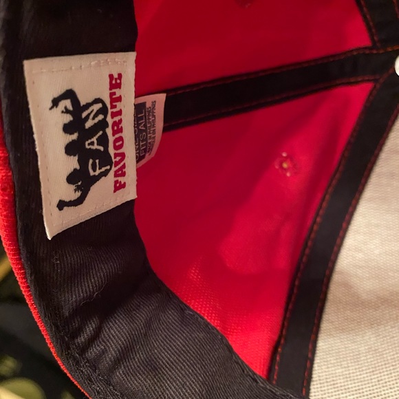 Boston Red Sox Baseball Cap - Picture 3 of 6